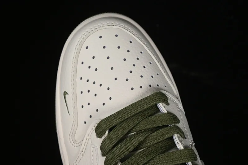 All categories Air Jordan Jordan series basketball shoes Air Jordan 1 Low High-end customized low-top sneakers Travis Scott x Fragment Design x Air Jordan 1 Low OG SP AJ1 Joe 1 Gucci joint-off-white fresh green low-top cultural casual sneakers DM6688-606